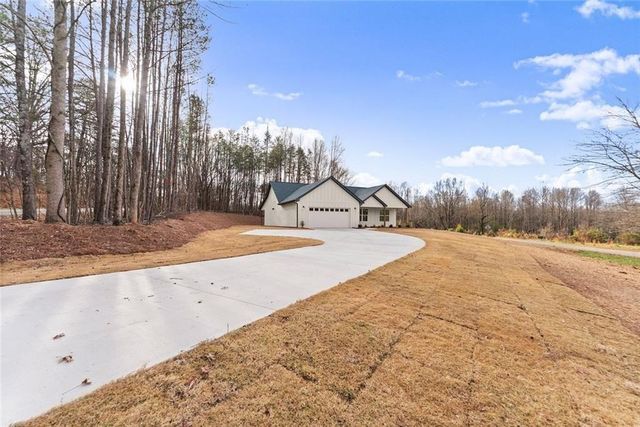 477 Thomason Road, Cleveland, GA 30528