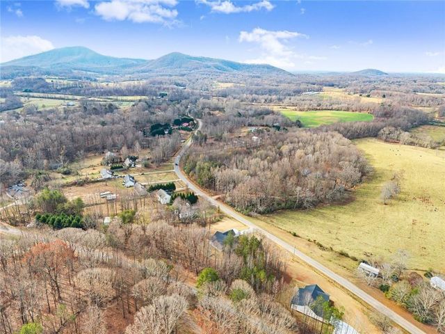 477 Thomason Road, Cleveland, GA 30528