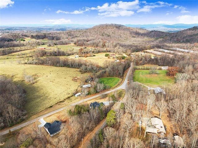 477 Thomason Road, Cleveland, GA 30528