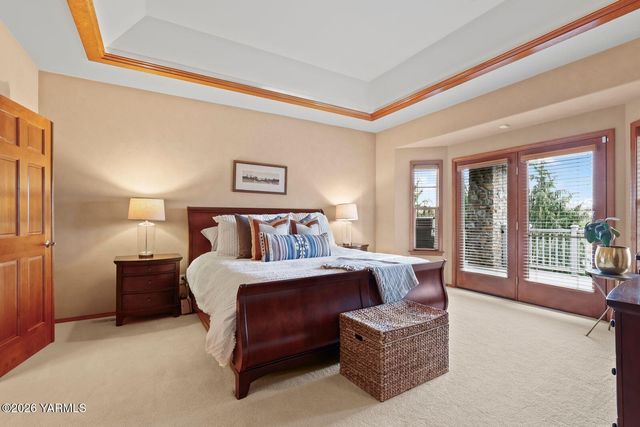 11105 Zier Rd, Yakima, WA 98908