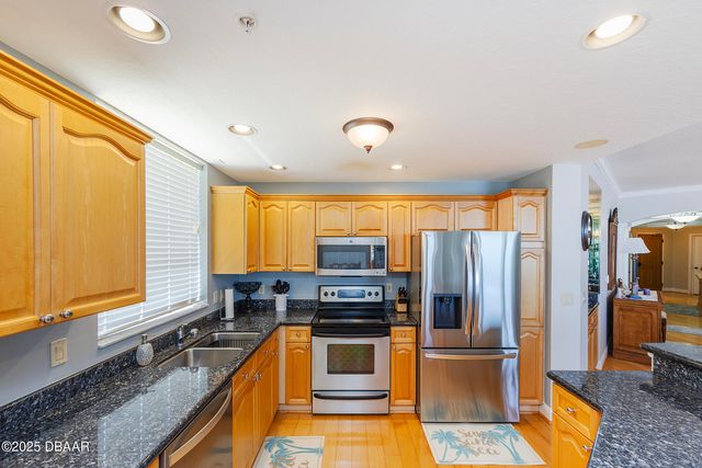 2300 N Atlantic Ave Unit 203, Daytona Beach, FL 32118