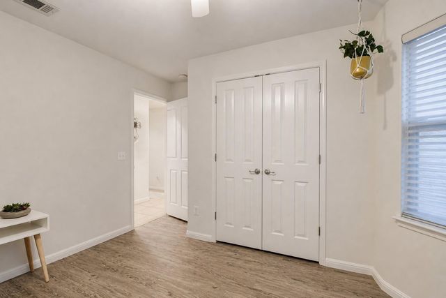 2001 Rain Water DR, Austin, TX 78734