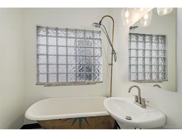 1209 S Pennsylvania St, Denver, CO 80210