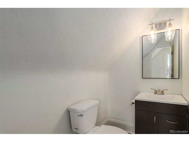 1209 S Pennsylvania St, Denver, CO 80210