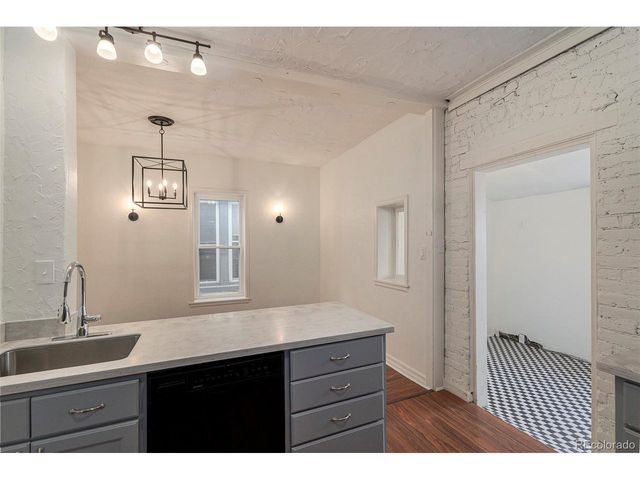 1209 S Pennsylvania St, Denver, CO 80210