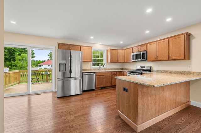 5A Violette Drive, Epping, NH 03042