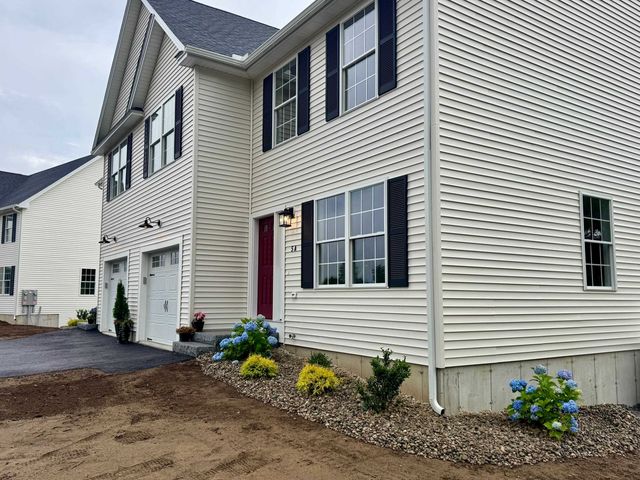 5A Violette Drive, Epping, NH 03042