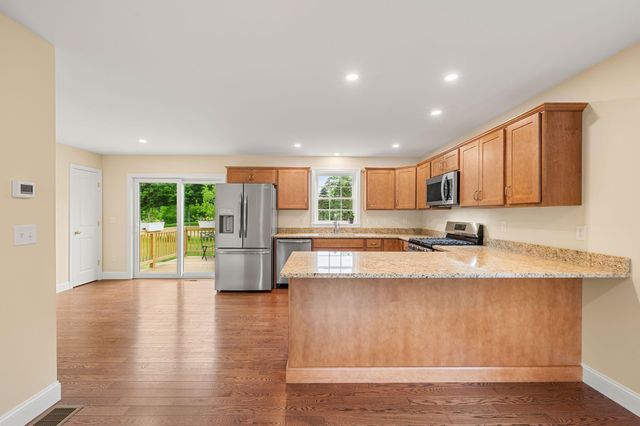 5A Violette Drive, Epping, NH 03042