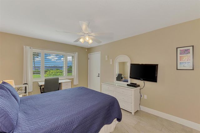 1608 STICKNEY POINT ROAD 8-107, Sarasota, FL 34231