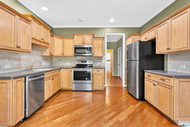 3600 COURTYARD LANE, Birmingham, AL 35216