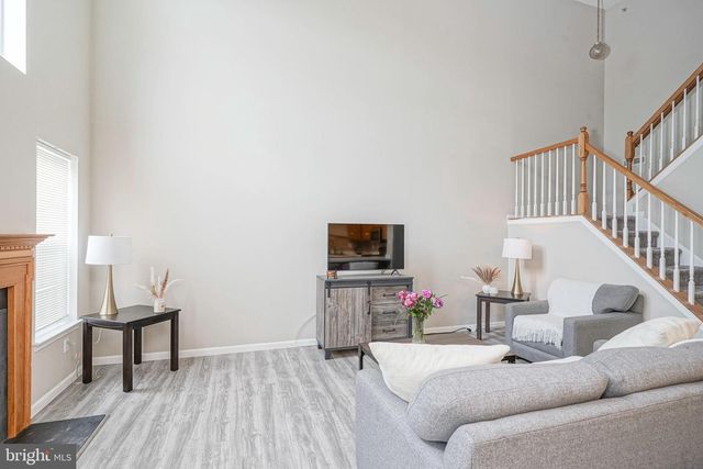 127 BUCKINGHAM WAY, Mount Laurel, NJ 08054