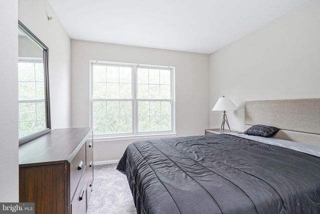 127 BUCKINGHAM WAY, Mount Laurel, NJ 08054