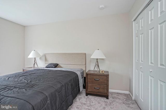 127 BUCKINGHAM WAY, Mount Laurel, NJ 08054