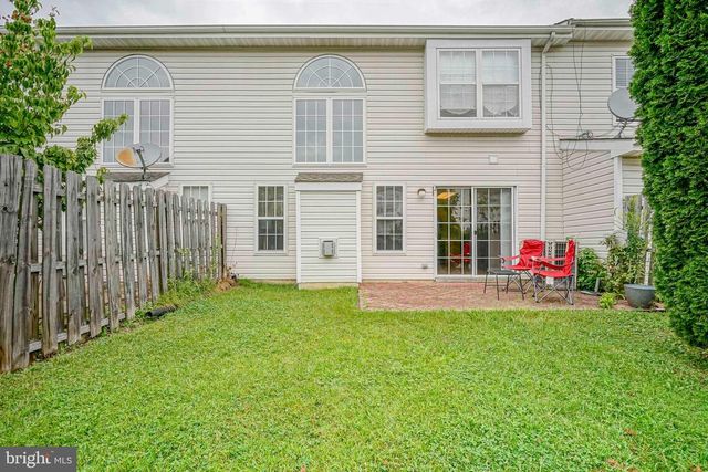 127 BUCKINGHAM WAY, Mount Laurel, NJ 08054