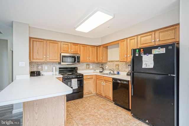 127 BUCKINGHAM WAY, Mount Laurel, NJ 08054