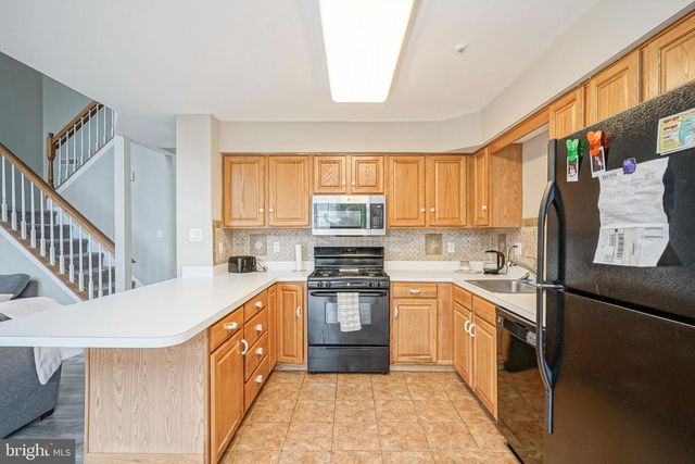 127 BUCKINGHAM WAY, Mount Laurel, NJ 08054