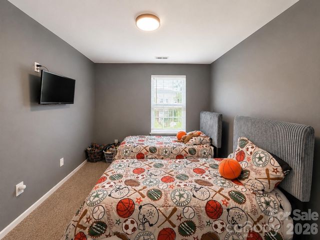 13927 Singleleaf Lane, Charlotte, NC 28278