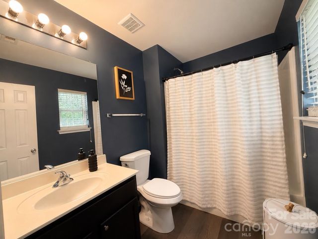 13927 Singleleaf Lane, Charlotte, NC 28278