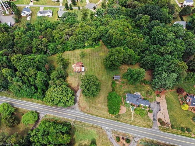 133 Mountain View Road, King, NC 27030