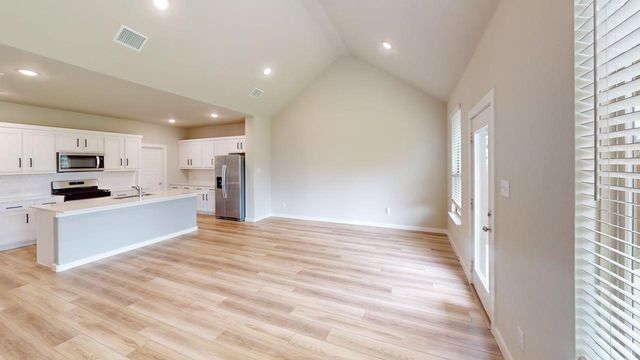 252 Hope Orchards Drive, Lavon, TX 75166