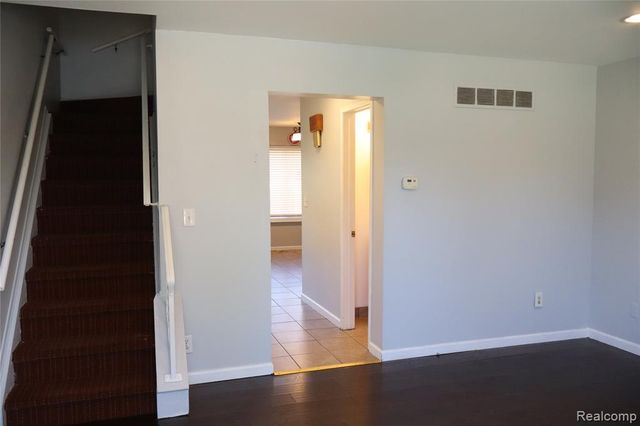 36806 Park Place Drive, Sterling Heights, MI 48310
