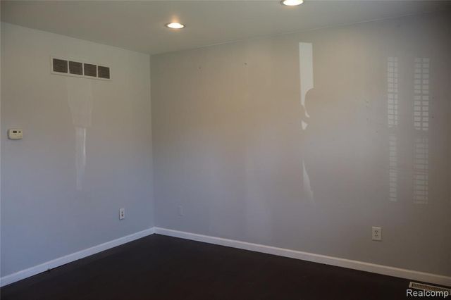 36806 Park Place Drive, Sterling Heights, MI 48310