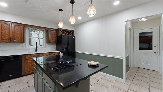 44 Sandwick Drive, Bella Vista, AR 72715