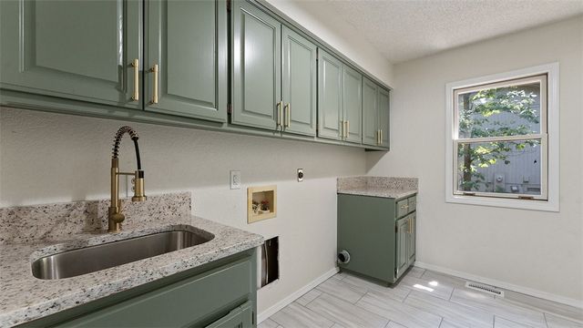 44 Sandwick Drive, Bella Vista, AR 72715