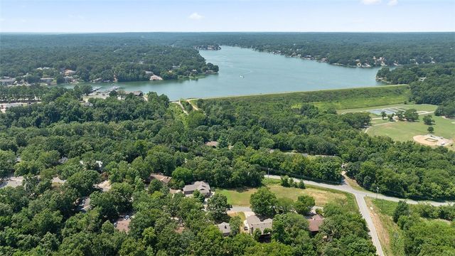 44 Sandwick Drive, Bella Vista, AR 72715