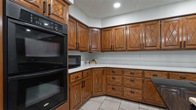 44 Sandwick Drive, Bella Vista, AR 72715