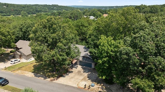 44 Sandwick Drive, Bella Vista, AR 72715