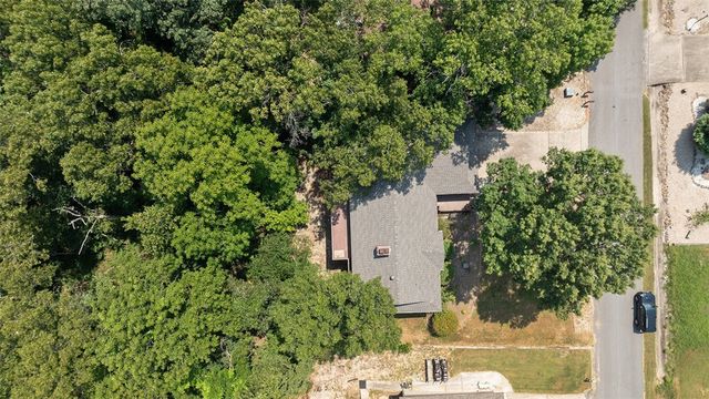 44 Sandwick Drive, Bella Vista, AR 72715