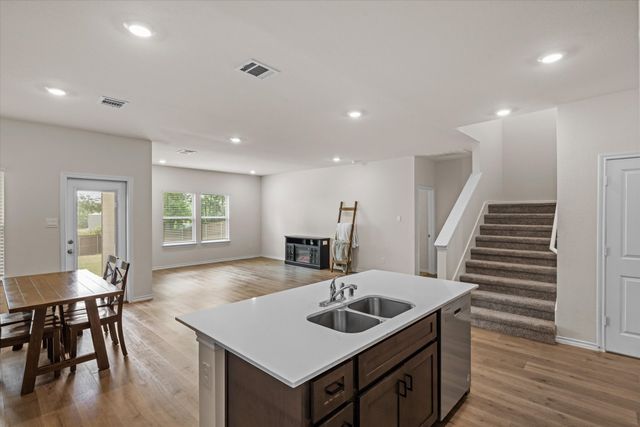 171 Hunters Way, Canton, TX 75103