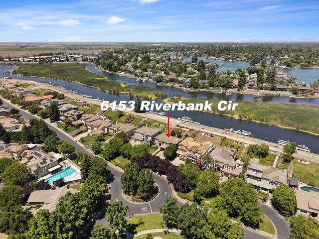 6153 Riverbank Cir, Stockton, CA 95219