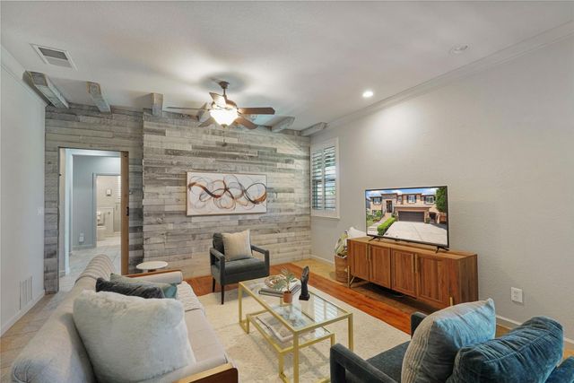 6153 Riverbank Cir, Stockton, CA 95219