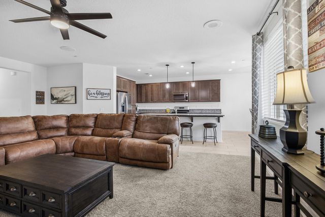 3445 N Atwood Court, Visalia, CA 93291