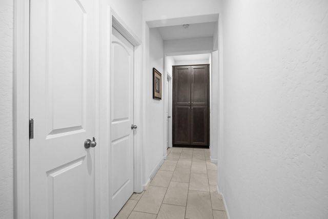 3445 N Atwood Court, Visalia, CA 93291