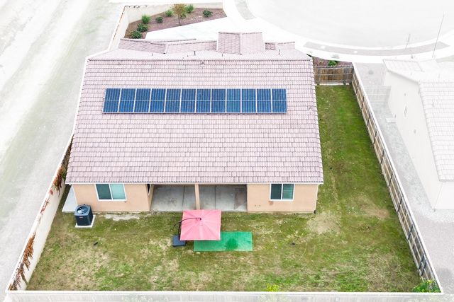 3445 N Atwood Court, Visalia, CA 93291