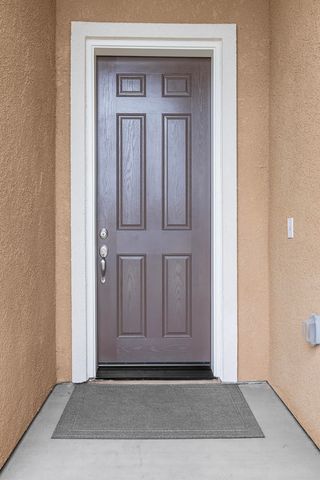 3445 N Atwood Court, Visalia, CA 93291