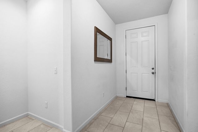 3445 N Atwood Court, Visalia, CA 93291