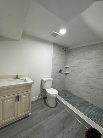 3417 Wisconsin Street C, Baytown, TX 77520