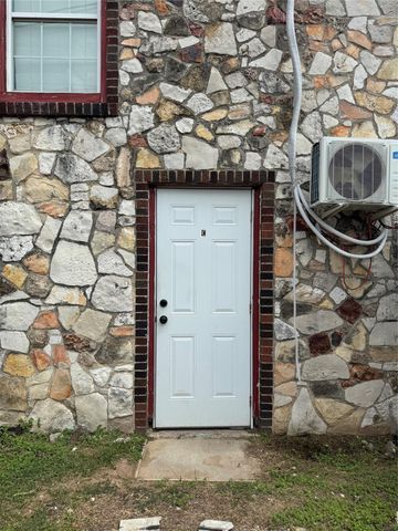 3417 Wisconsin Street C, Baytown, TX 77520