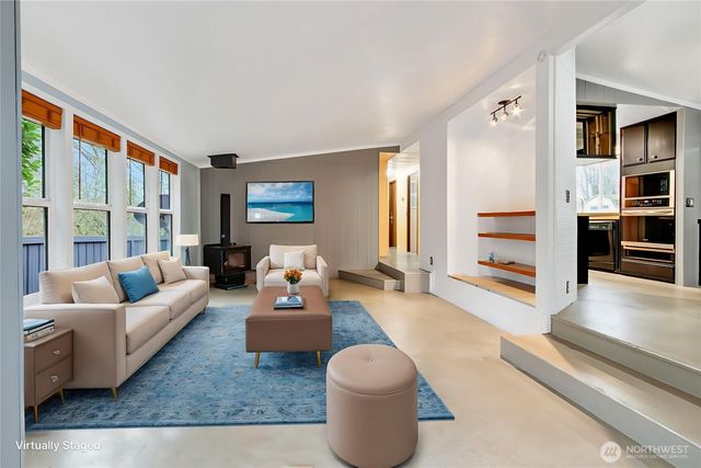 626 291st Street Ct E, Roy, WA 98580