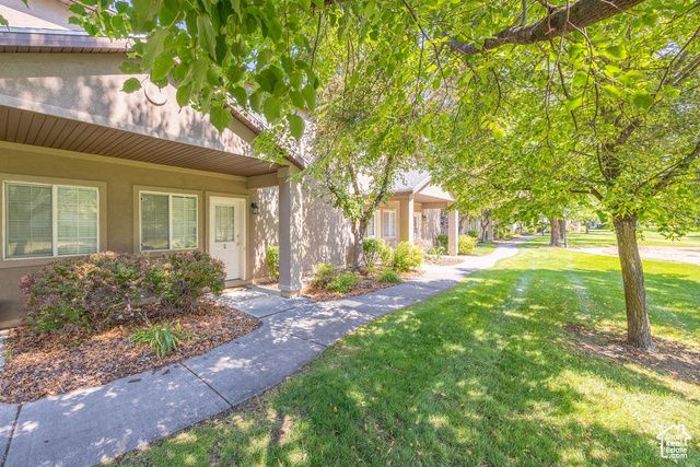 2 N SOMERSET PL, Logan, UT 84341