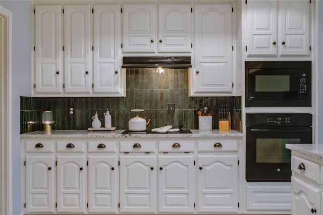 1908 Golden Trail, Carrollton, TX 75010