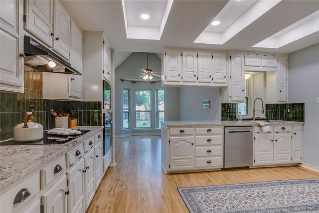 1908 Golden Trail, Carrollton, TX 75010