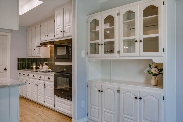 1908 Golden Trail, Carrollton, TX 75010