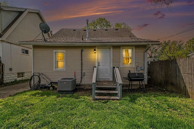 7541 Orchard Avenue, Warren, MI 48091