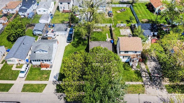 7541 Orchard Avenue, Warren, MI 48091