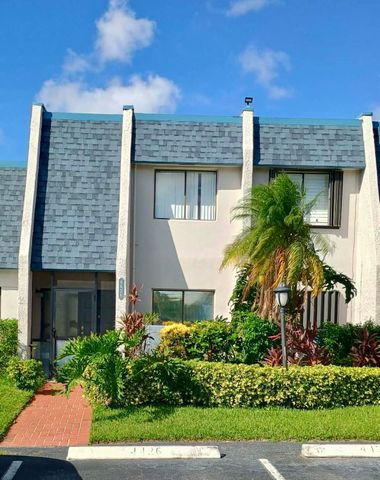 4426 Fountains Drive 4426, Lake Worth, FL 33467